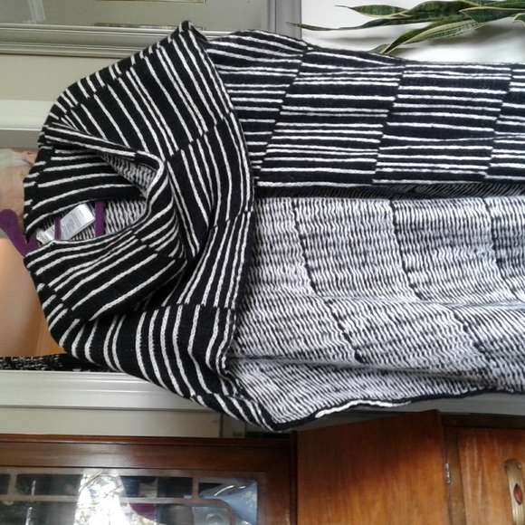 Oversized wrap from Italy - Picture 4 of 4